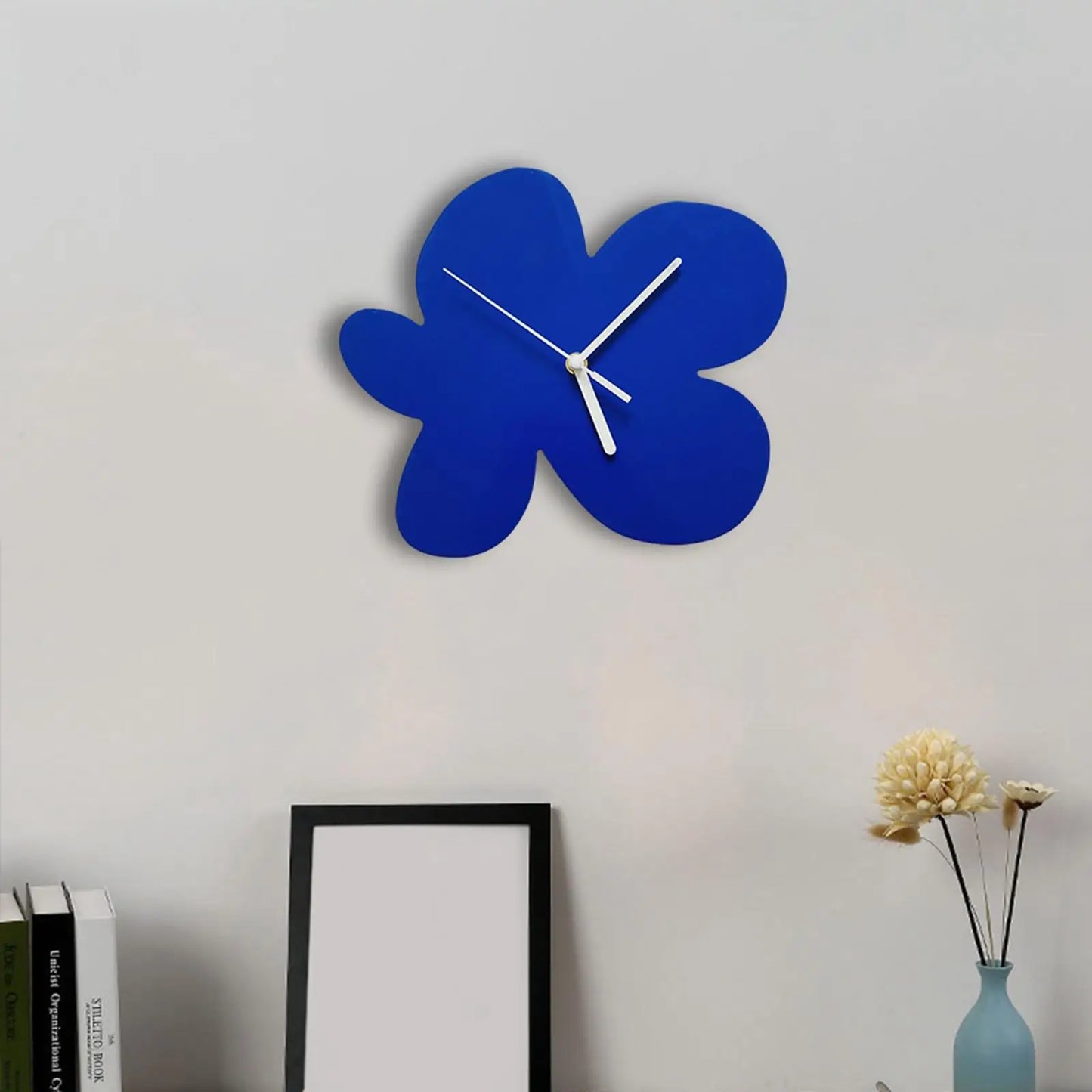 Silent Movement Blue Flower Clock